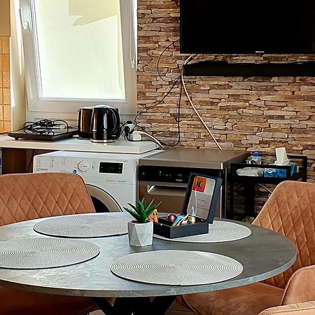 Hillside Garden Apartman Διαμέρισμα Zalakaros Εξωτερικό φωτογραφία